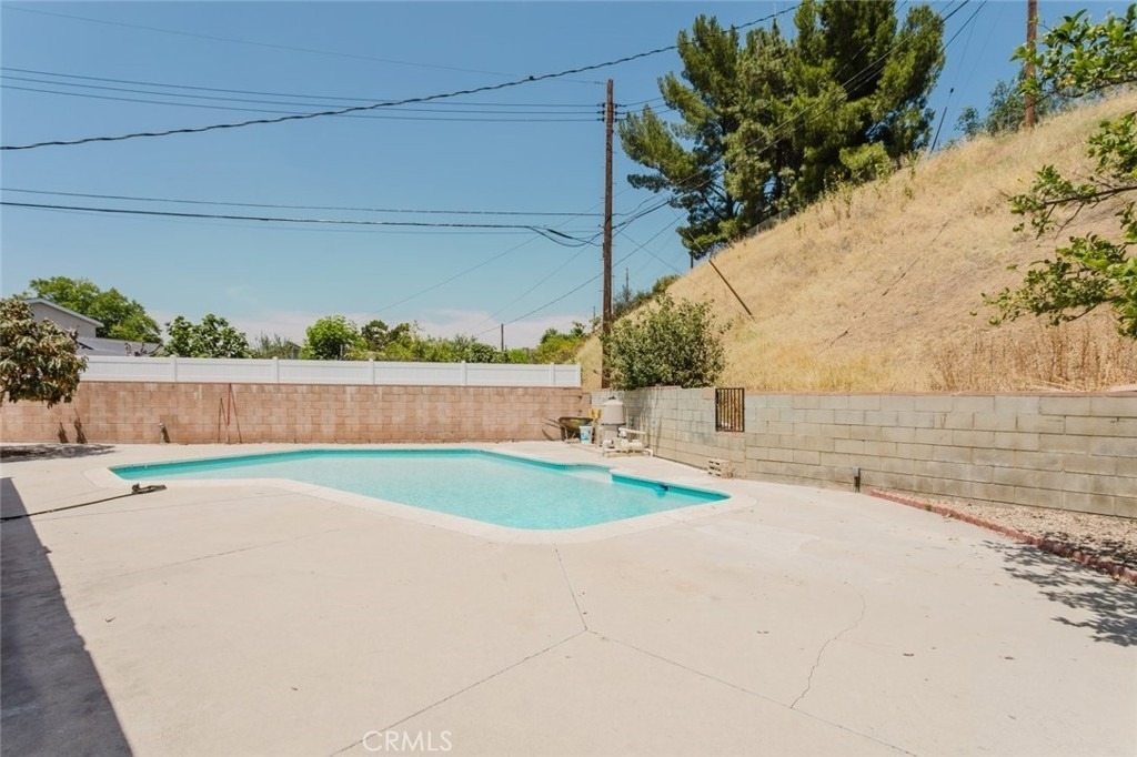 9540 Debra Avenue - Photo 45