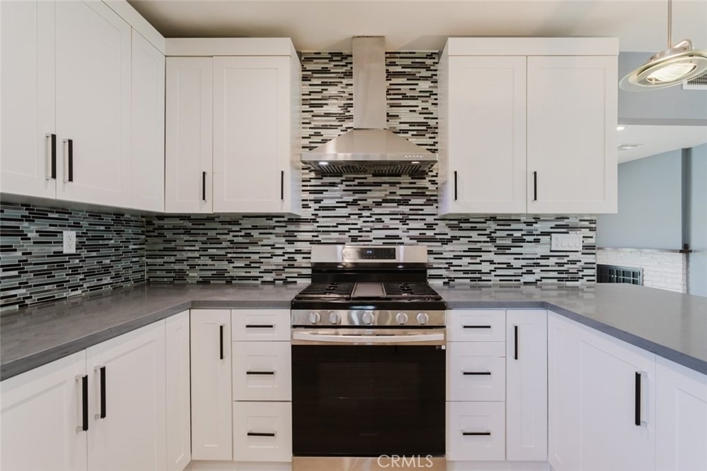 9540 Debra Avenue - Photo 13