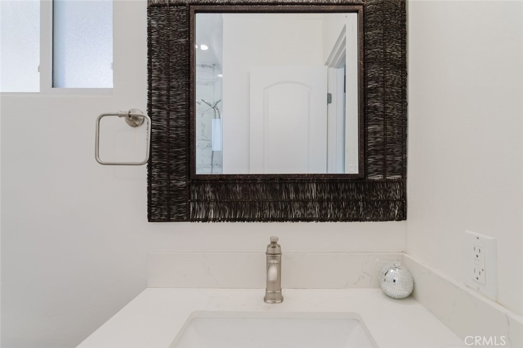 9540 Debra Avenue - Photo 26