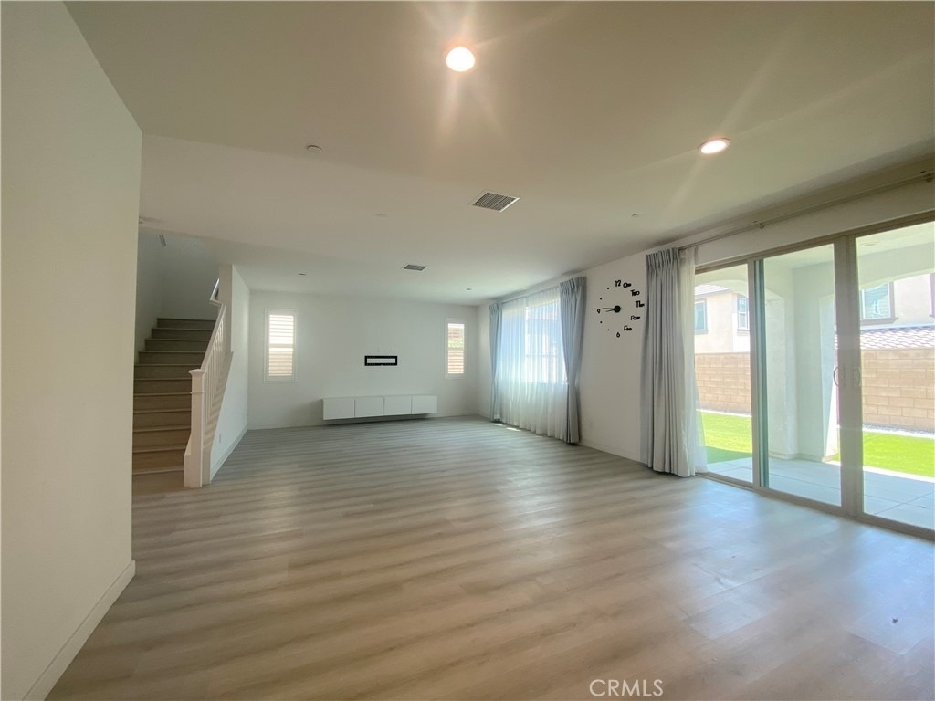 2932 E Silver Sky Drive - Photo 3