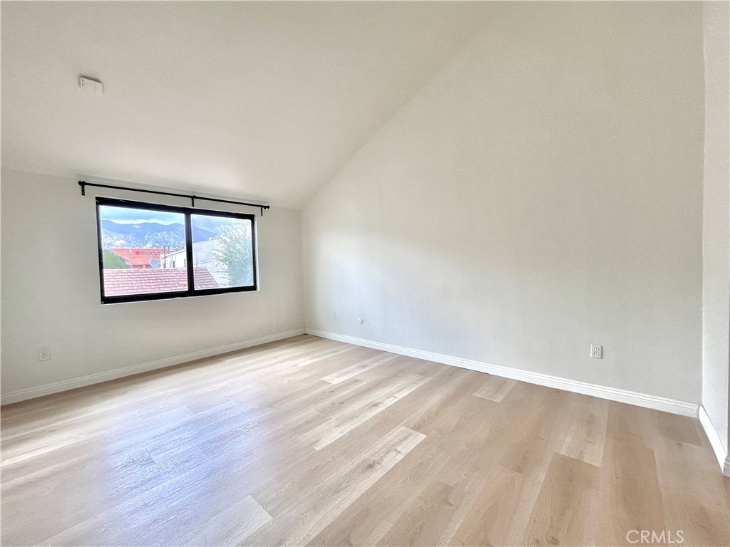 598 W Huntington Drive - Photo 13