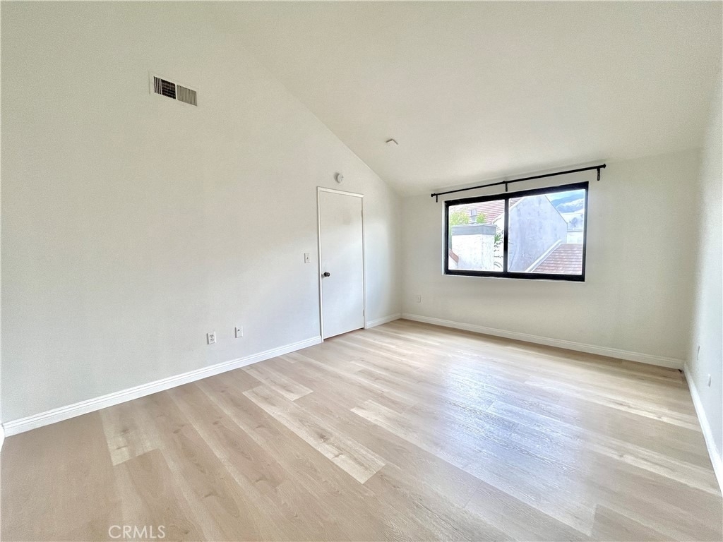 598 W Huntington Drive - Photo 11