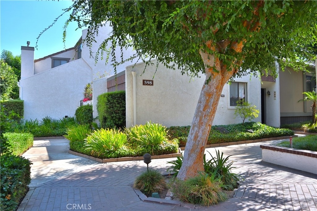 598 W Huntington Drive - Photo 19
