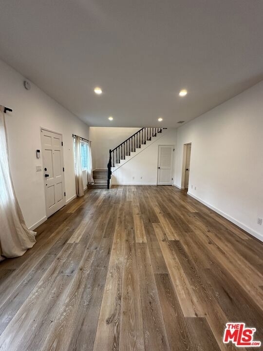 3776 Beethoven Street - Photo 2
