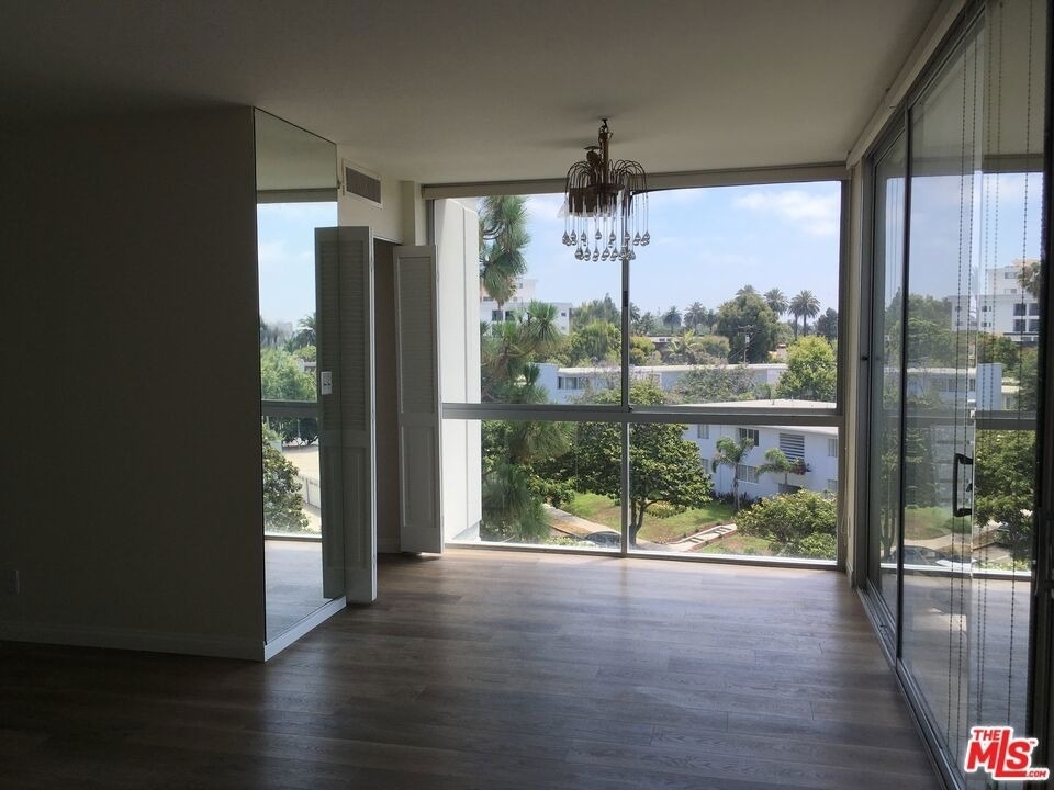 201 Ocean Avenue - Photo 8