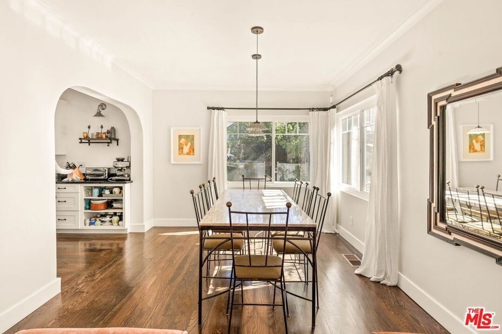 2102 N Bronson Avenue - Photo 16