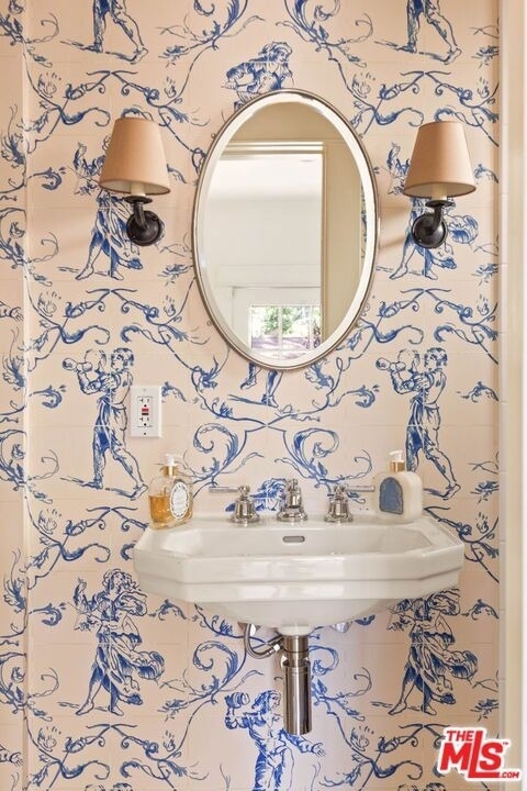 2102 N Bronson Avenue - Photo 34