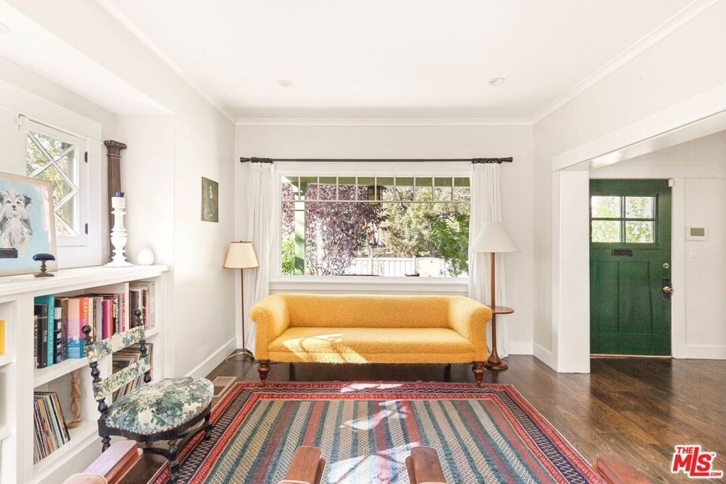 2102 N Bronson Avenue - Photo 11