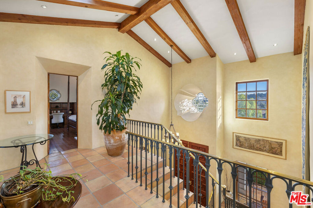 25127 Jim Bridger Road - Photo 20