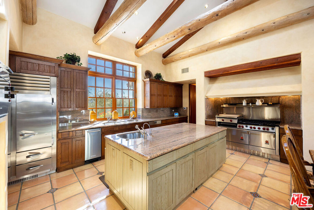 25127 Jim Bridger Road - Photo 11