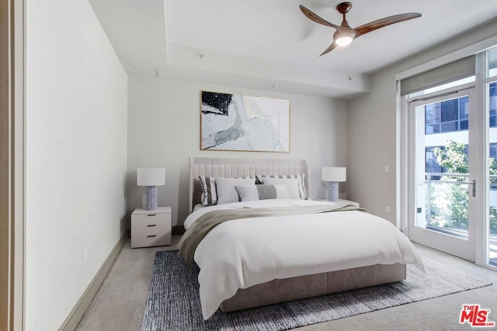 10700 Wilshire Boulevard - Photo 4