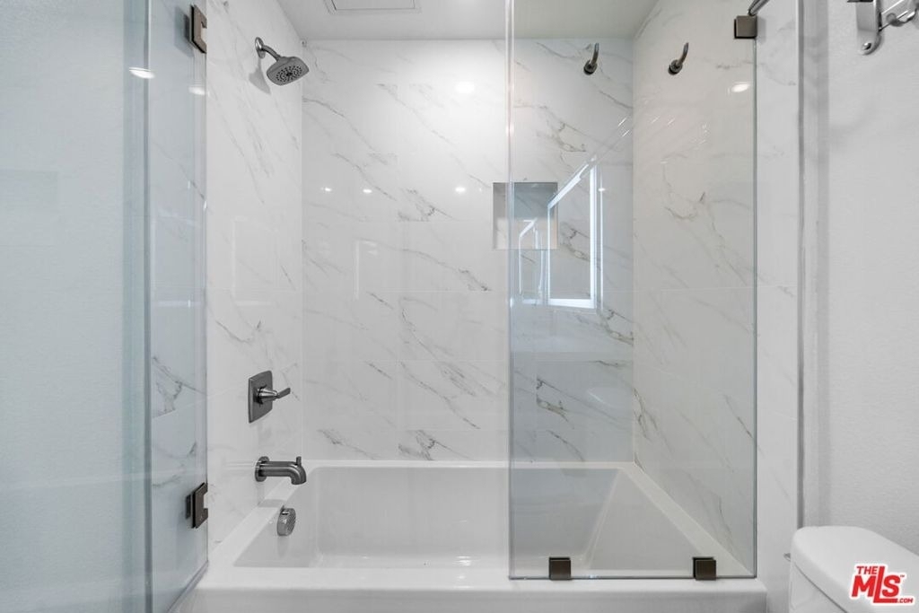 5245 Santa Monica Boulevard - Photo 16