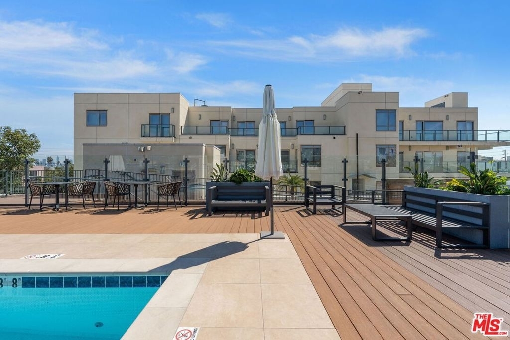 5245 Santa Monica Boulevard - Photo 20