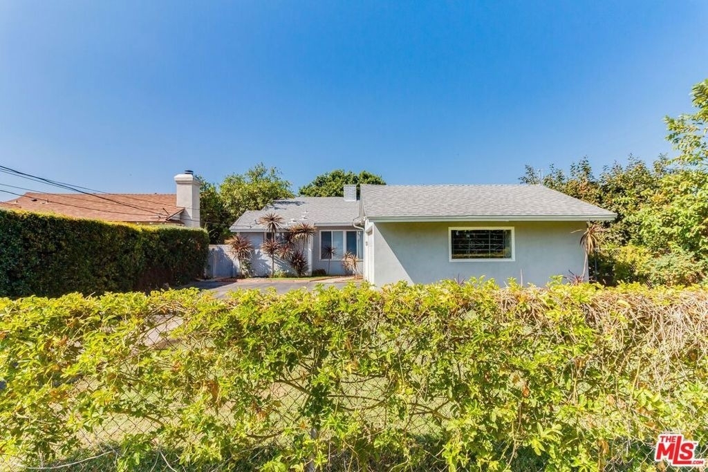7553 Garden Grove Avenue - Photo 3