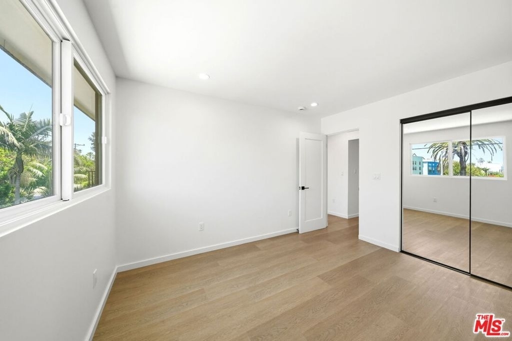 333 6th Avenue - Photo 17