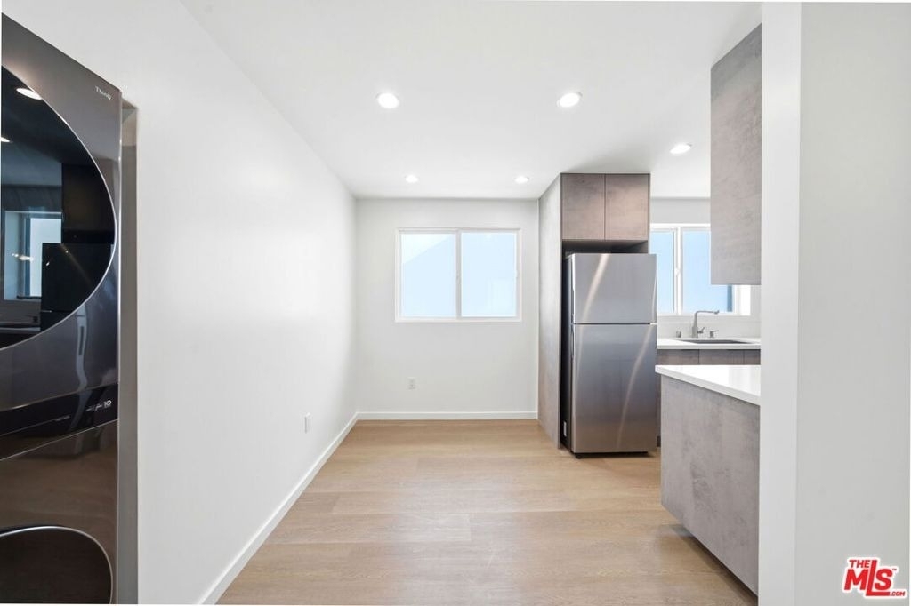 333 6th Avenue - Photo 5