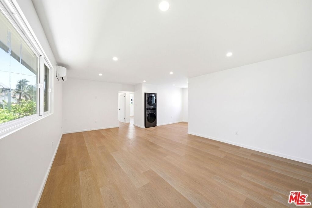333 6th Avenue - Photo 2