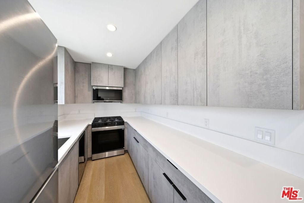 333 6th Avenue - Photo 6