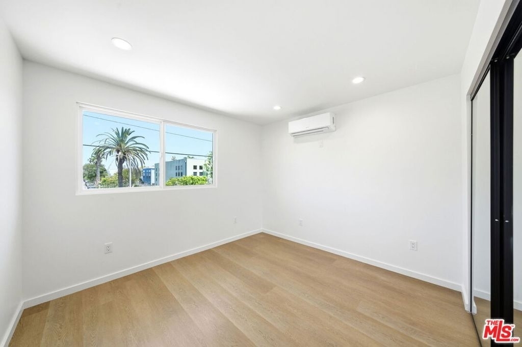 333 6th Avenue - Photo 11