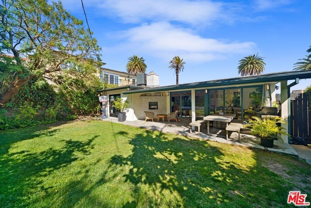 3085 Motor Avenue - Photo 42