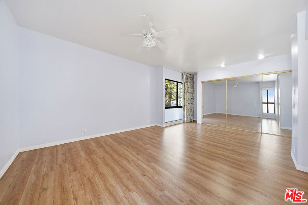 141 S Linden Drive - Photo 24
