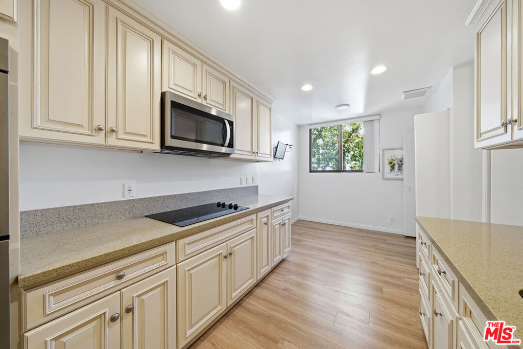 141 S Linden Drive - Photo 40