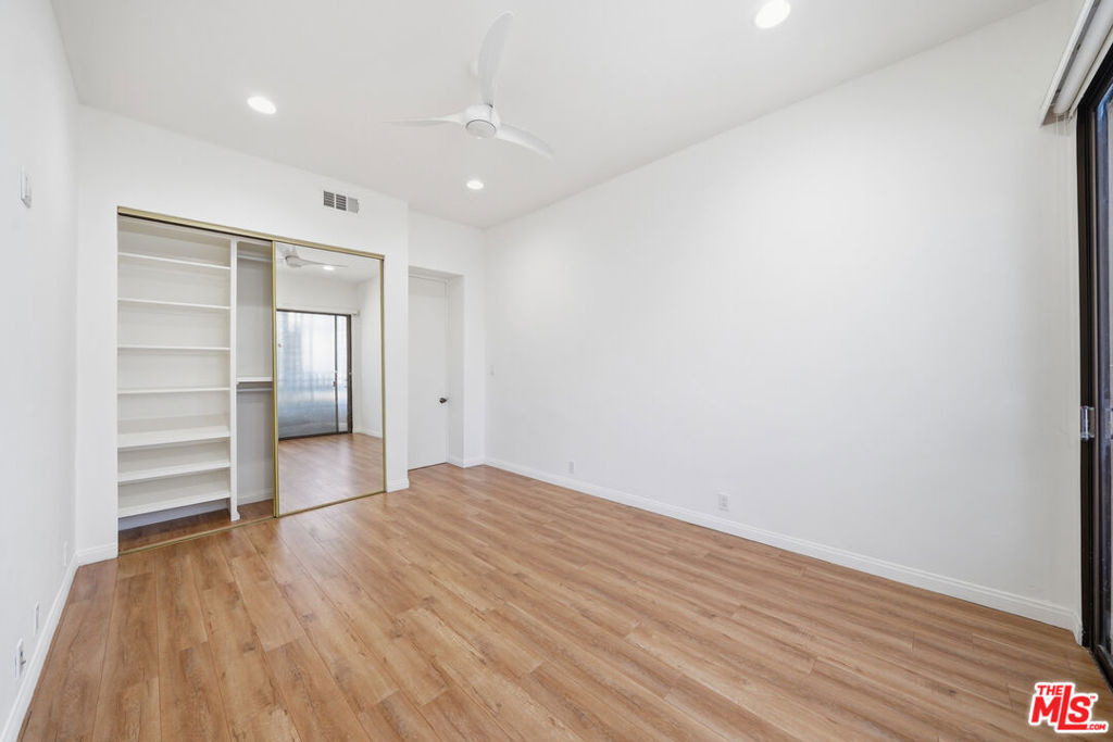 141 S Linden Drive - Photo 36