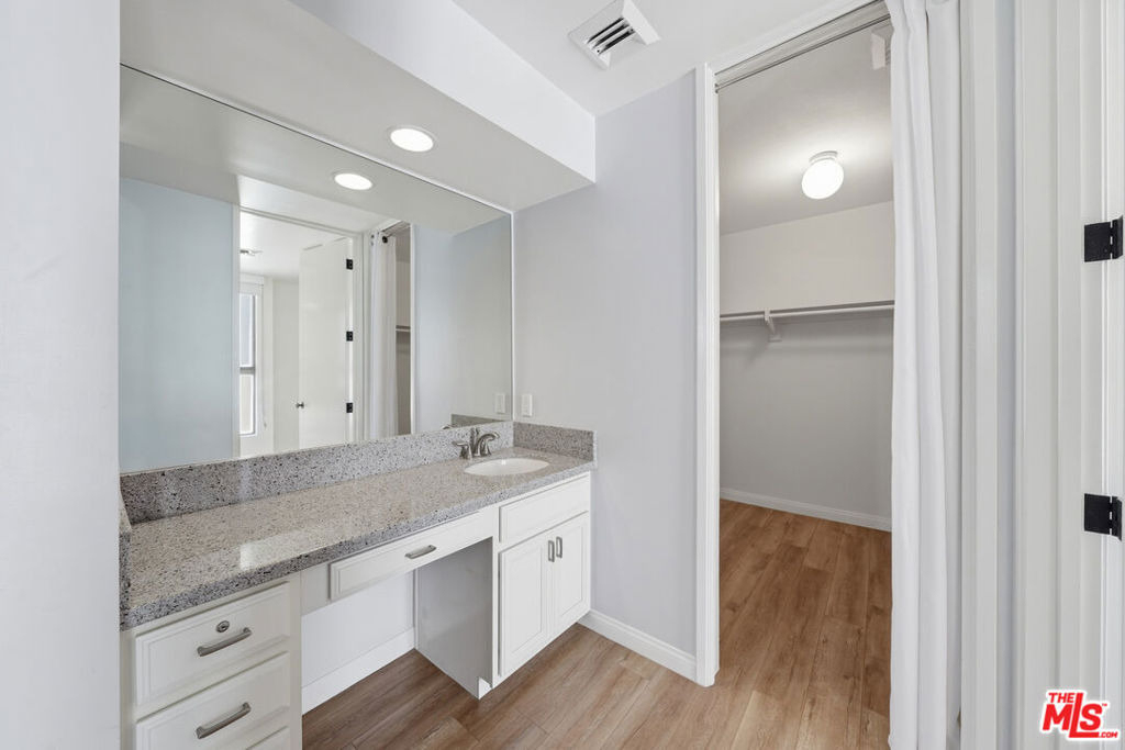 141 S Linden Drive - Photo 25