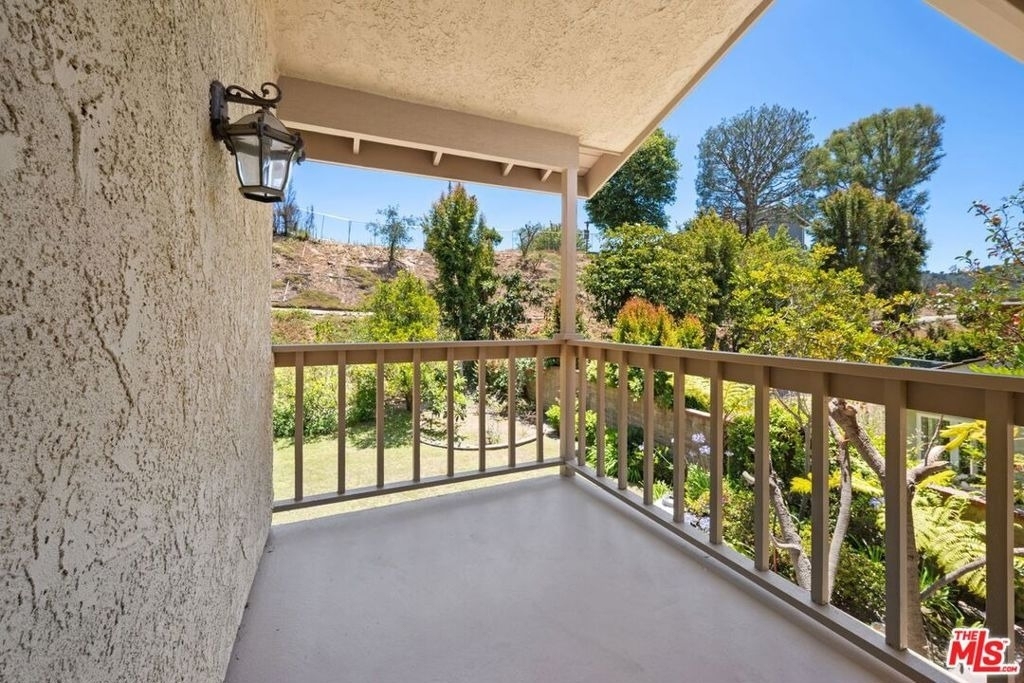 1844 Michael Lane - Photo 17