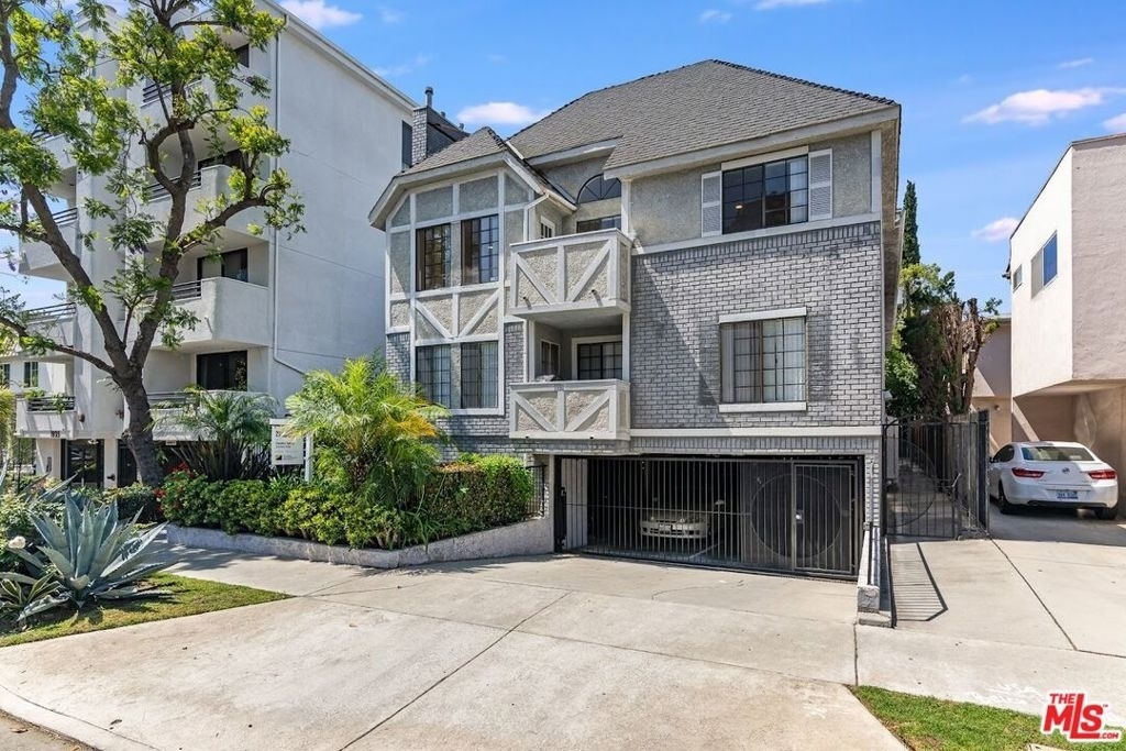 1931 Malcolm Avenue - Photo 16