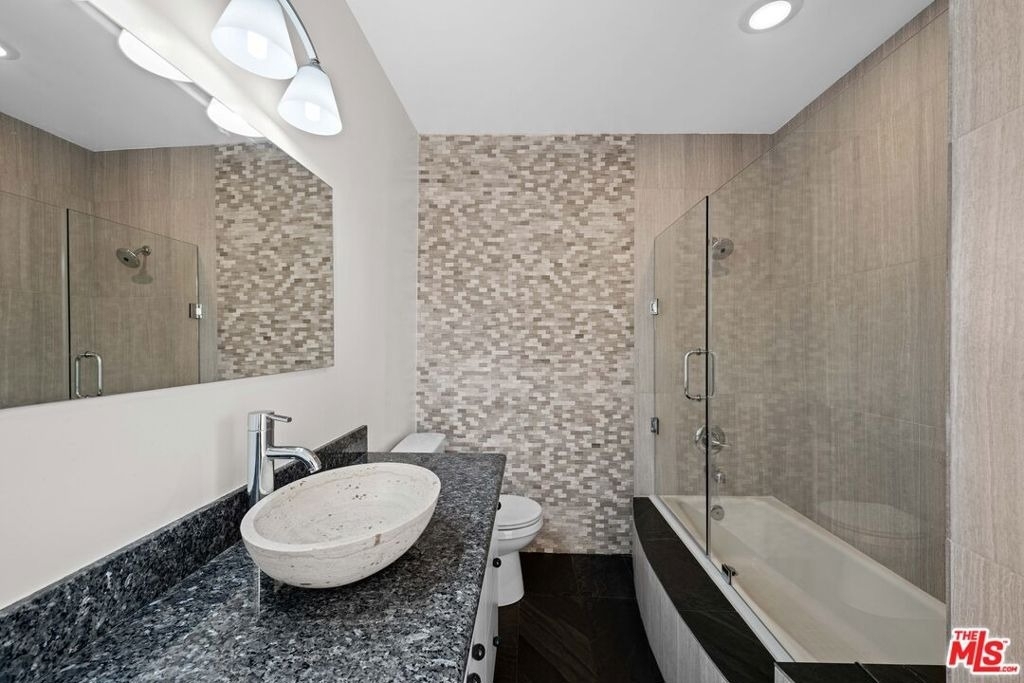 1121 Roberto Lane - Photo 21
