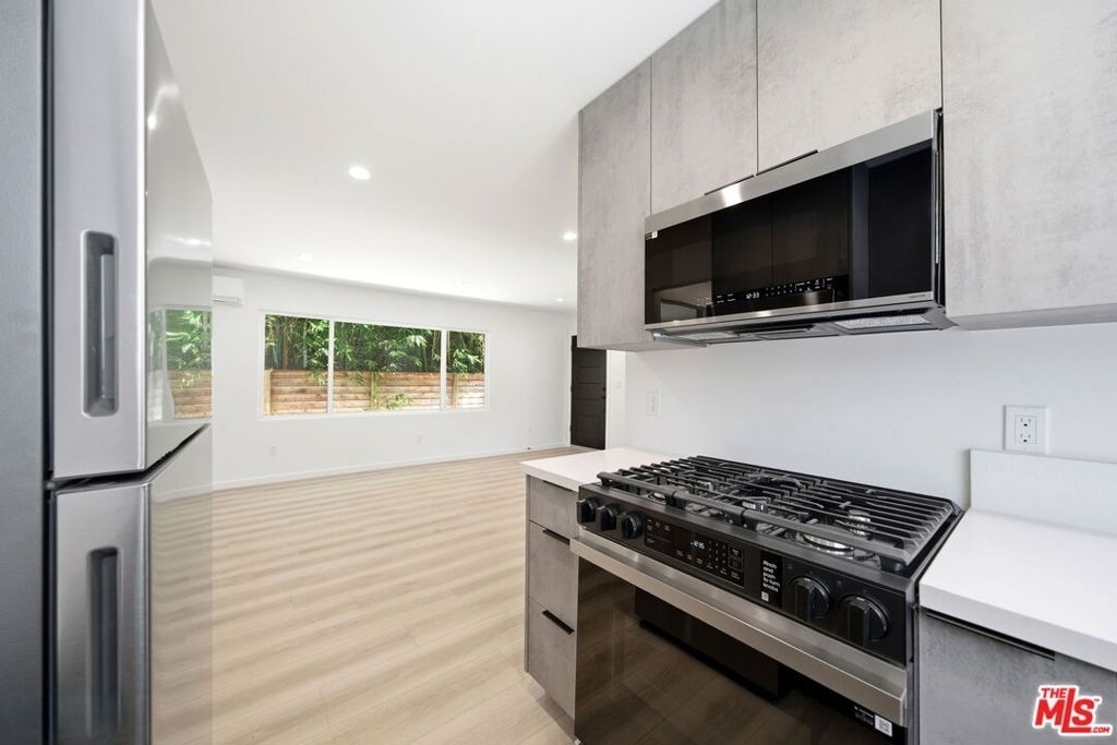 333 6th Avenue - Photo 5