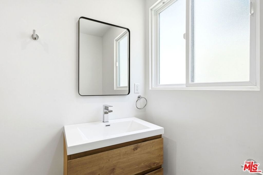 333 6th Avenue - Photo 13