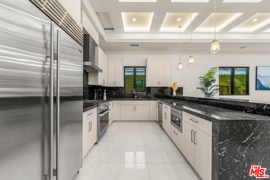 9511 National Boulevard - Photo 7