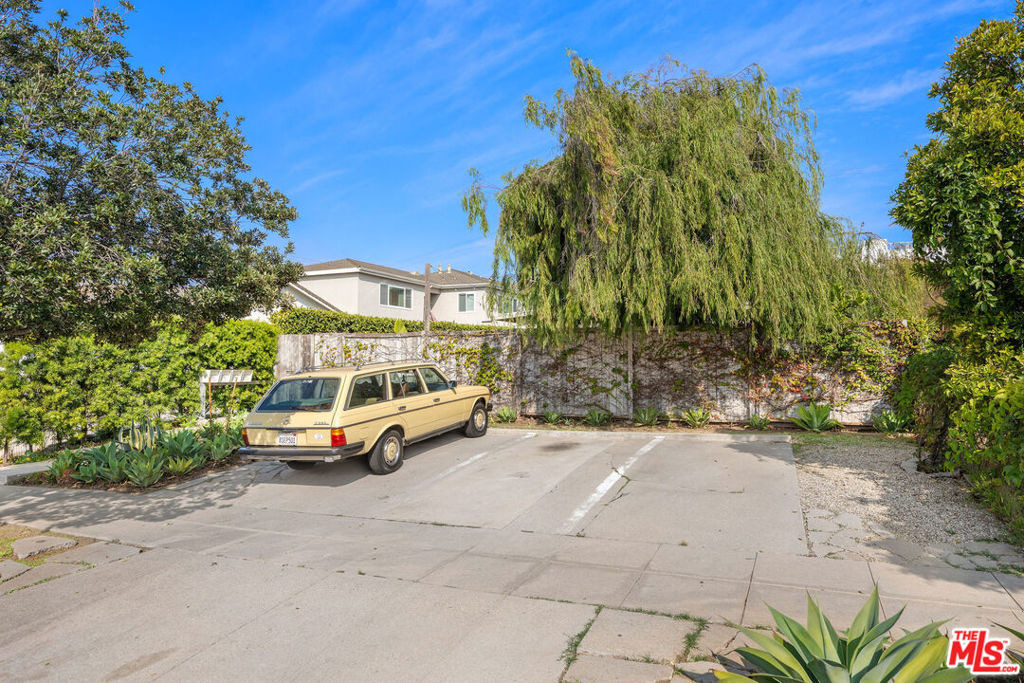 1819 Euclid Street - Photo 14