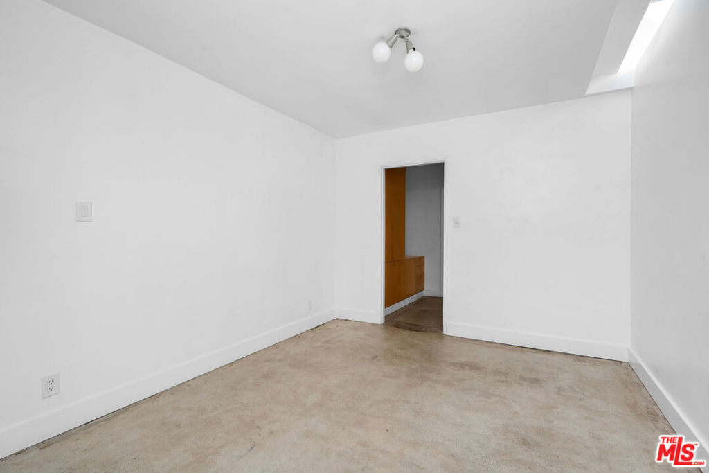 1819 Euclid Street - Photo 7