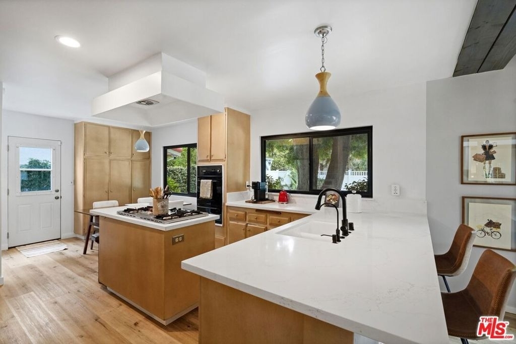 6558 Lasaine Avenue - Photo 15