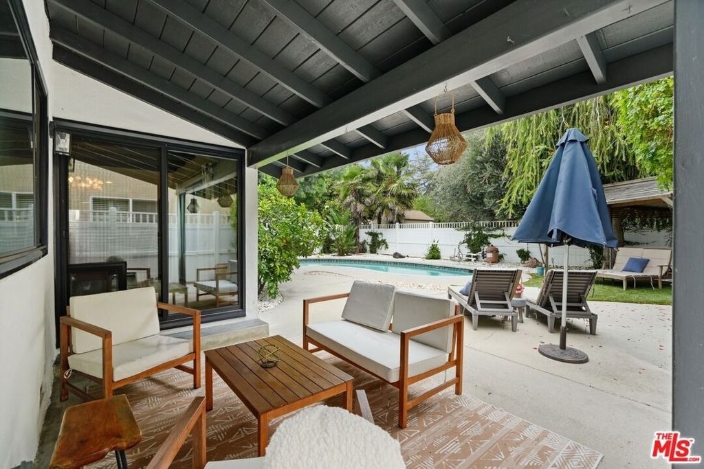 6558 Lasaine Avenue - Photo 16