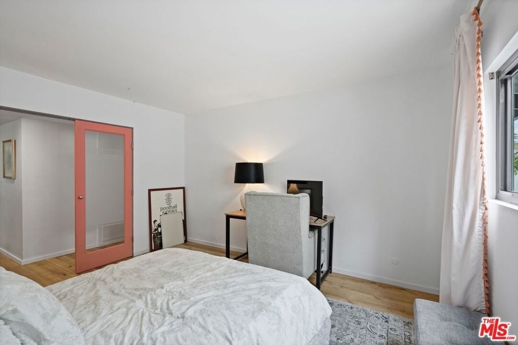 6558 Lasaine Avenue - Photo 25