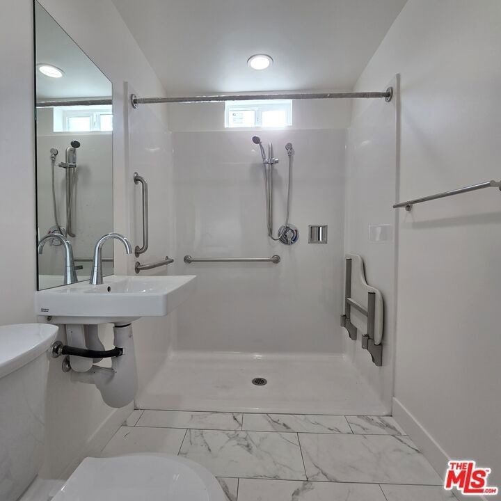 10829 Peach Grove Street - Photo 3