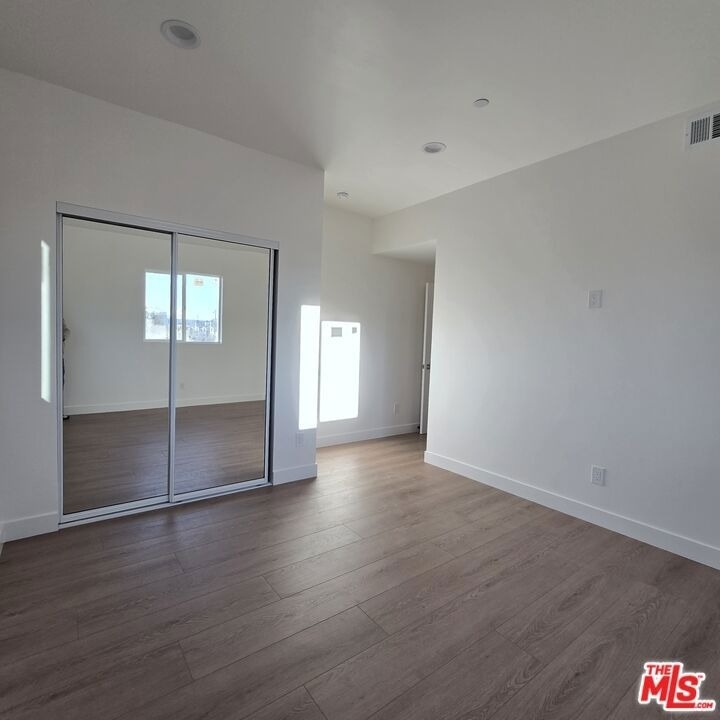 10829 Peach Grove Street - Photo 7