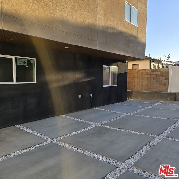10829 Peach Grove Street - Photo 10