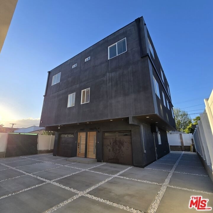 10827 Peach Grove Street - Photo 21