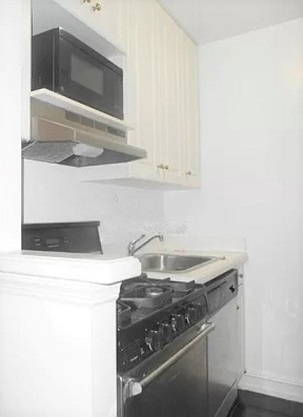 East 88th Street - Photo 3