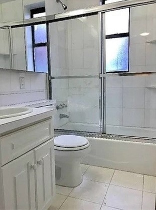 East 88th Street - Photo 6