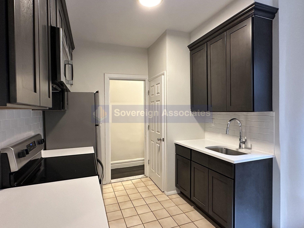 209 West 108th Street - Photo 2