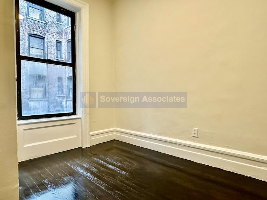 209 West 108th Street - Photo 7