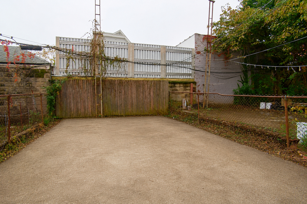 71st Street - Photo 4
