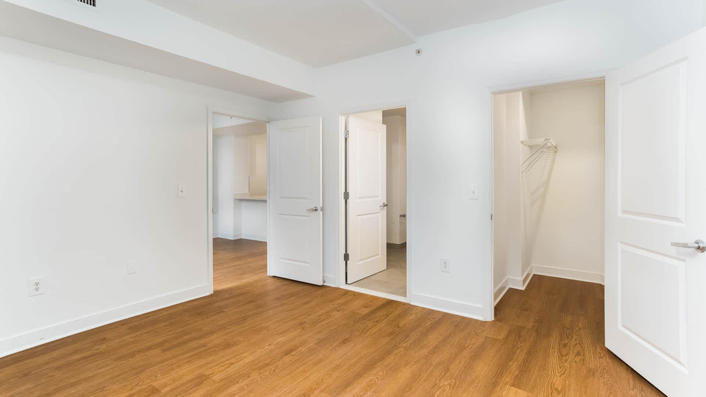 1210 Massachusetts Ave, Nw - Photo 19