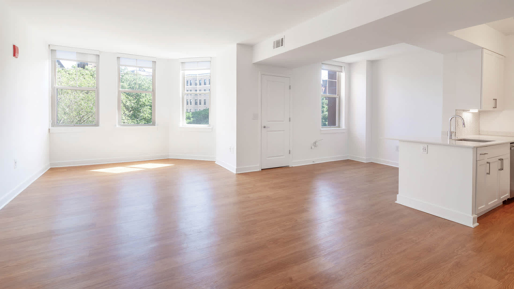 1210 Massachusetts Ave, Nw - Photo 41
